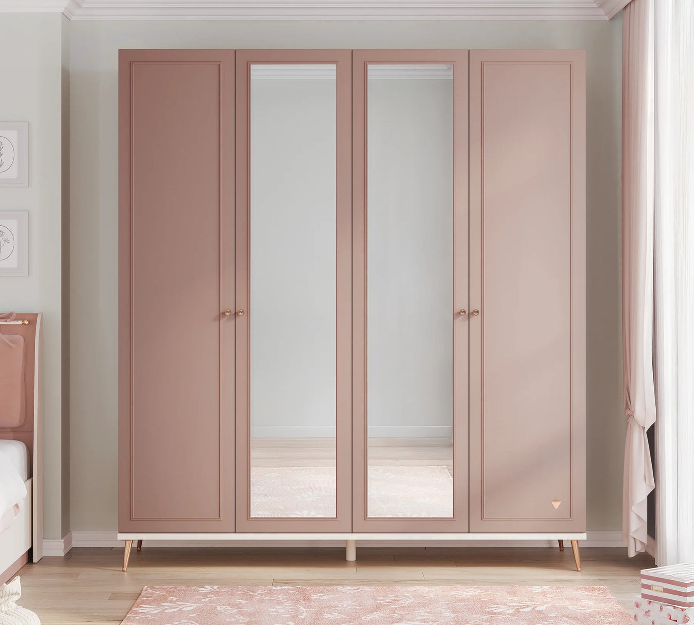 Študentská skriňa 4- dverová ELEGANCE